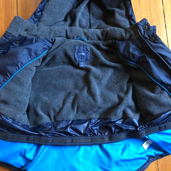 Gap winter jacket - Picture 2 of 2